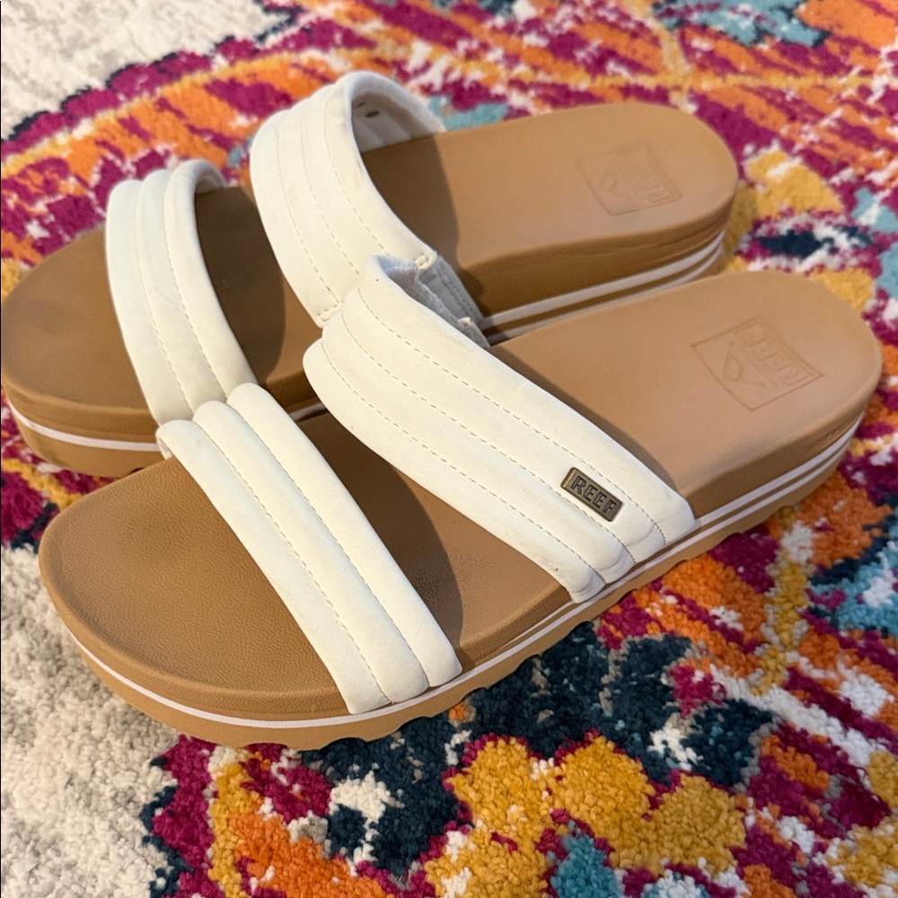 Reef White and Tan Women's Sandals